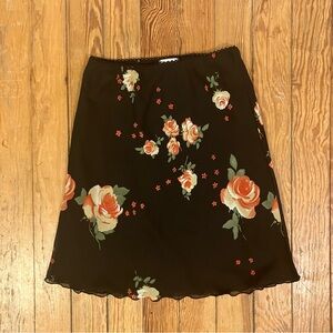 Vintage Heart & Soul Black Floral Mini Skirt with Lace Trim Women’s Size M